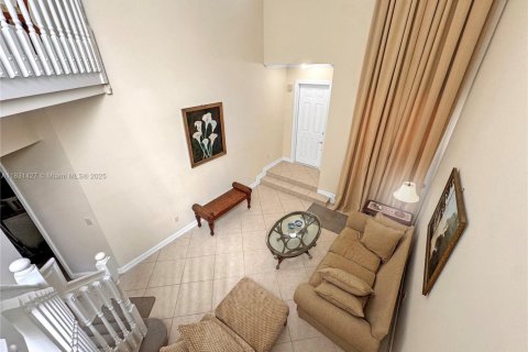 Casa en venta en Aventura, Florida, 4 dormitorios, 243.59 m2 № 1935622 - foto 6