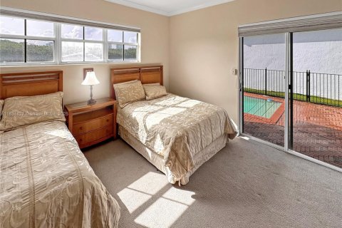 Casa en venta en Aventura, Florida, 4 dormitorios, 243.59 m2 № 1935622 - foto 13