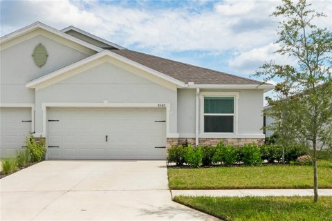 House in Wesley Chapel, Florida 3 bedrooms, 147.44 sq.m. № 2396219 - photo 7