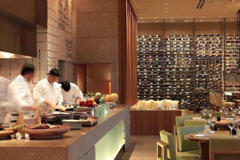 Condominio en venta en Miami, Florida, 2 dormitorios, 228.26 m2 № 2043880 - foto 29