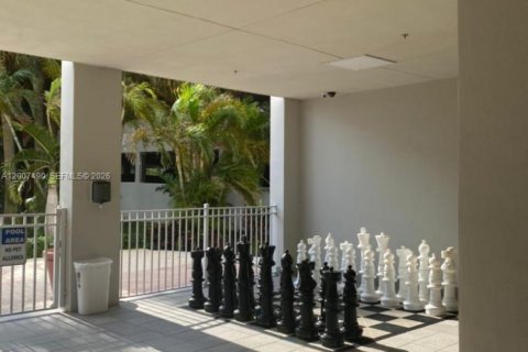 Copropriété à vendre à Sunny Isles Beach, Floride: 1 chambre, 93.37 m2 № 2071817 - photo 4