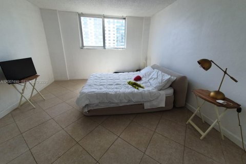 Copropriété à vendre à Sunny Isles Beach, Floride: 1 chambre, 93.37 m2 № 2071817 - photo 6