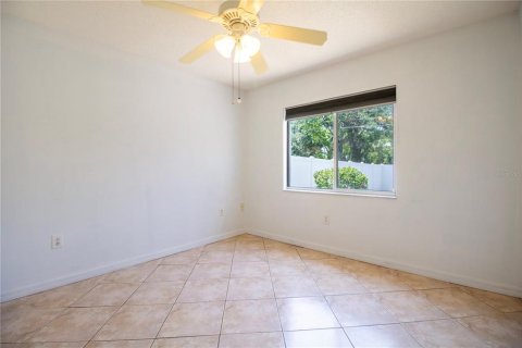 Casa en venta en Valrico, Florida, 4 dormitorios, 136.29 m2 № 1750569 - foto 18