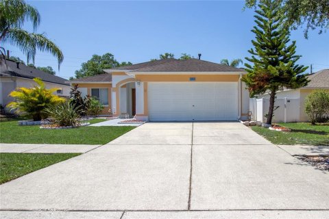 Casa en venta en Valrico, Florida, 4 dormitorios, 136.29 m2 № 1750569 - foto 2