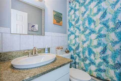 Condo in Dunedin, Florida, 2 bedrooms № 2233210 - photo 20