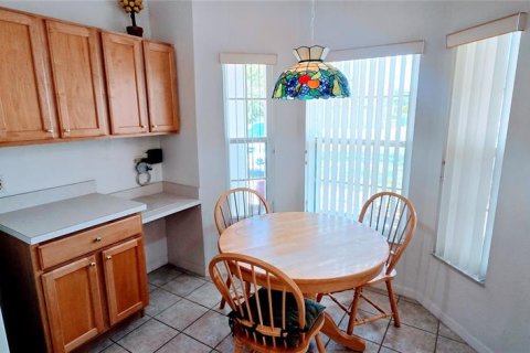 Duplex in Poinciana, Florida 2 bedrooms, 108.79 sq.m. № 1724671 - photo 15