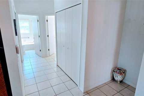 Duplex in Poinciana, Florida 2 bedrooms, 108.79 sq.m. № 1724671 - photo 22