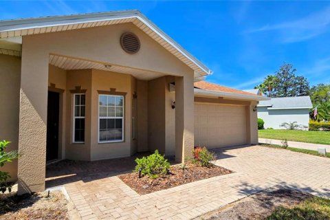 Duplex in Poinciana, Florida 2 bedrooms, 108.79 sq.m. № 1724671 - photo 25