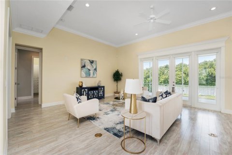 House in Lakeland, Florida 3 bedrooms, 223.99 sq.m. № 1265427 - photo 16