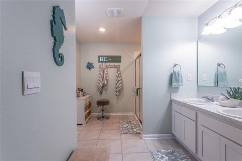 House in Palm Coast, Florida 3 bedrooms, 219.53 sq.m. № 1837385 - photo 16