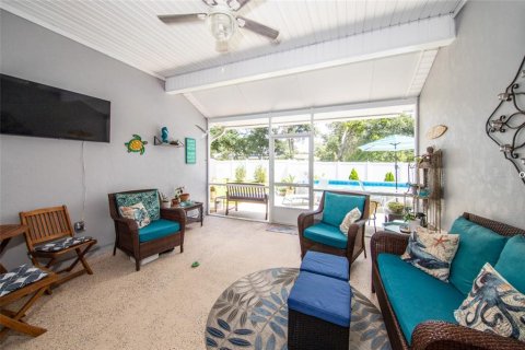 House in Palm Coast, Florida 3 bedrooms, 219.53 sq.m. № 1837385 - photo 9