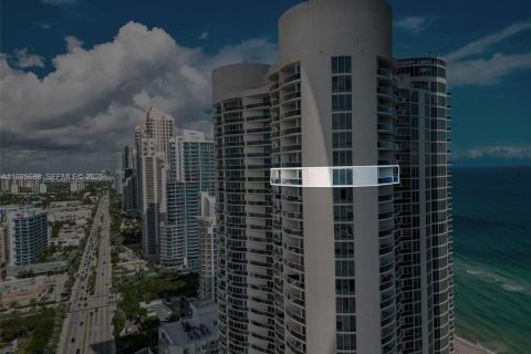Condo in Sunny Isles Beach, Florida, 3 bedrooms № 2186255 - photo 8