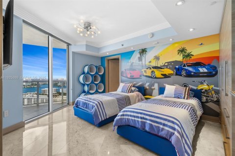Condo in Sunny Isles Beach, Florida, 3 bedrooms № 2186255 - photo 14