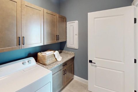 Casa en alquiler en Minneola, Florida, 5 dormitorios, 294.22 m2 № 1915949 - foto 18