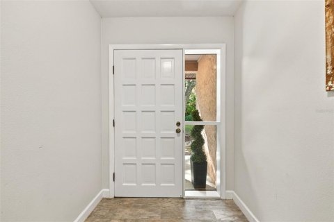 House in Odessa, Florida 3 bedrooms, 157.93 sq.m. № 2428705 - photo 3