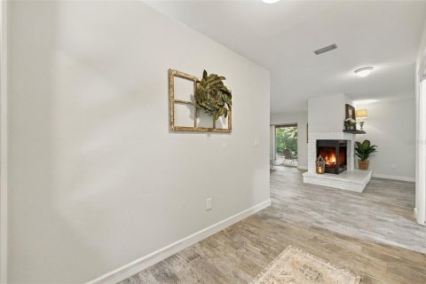 House in Odessa, Florida 3 bedrooms, 157.93 sq.m. № 2428705 - photo 4