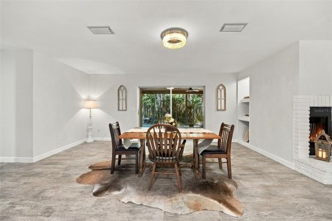 House in Odessa, Florida 3 bedrooms, 157.93 sq.m. № 2428705 - photo 18
