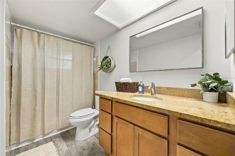 House in Odessa, Florida 3 bedrooms, 157.93 sq.m. № 2428705 - photo 22