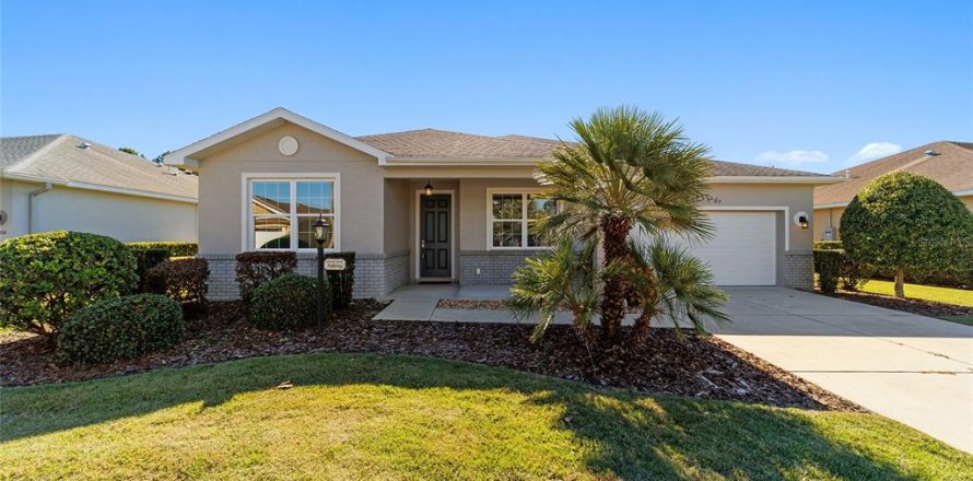 Casa en Ocala, Florida 2 dormitorios, 183.2 m2 № 1524520