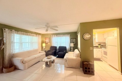 Condominio en venta en Deerfield Beach, Florida, 1 dormitorio, 65.31 m2 № 2147174 - foto 8