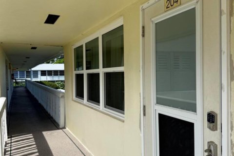 Condominio en venta en Deerfield Beach, Florida, 1 dormitorio, 65.31 m2 № 2147174 - foto 2