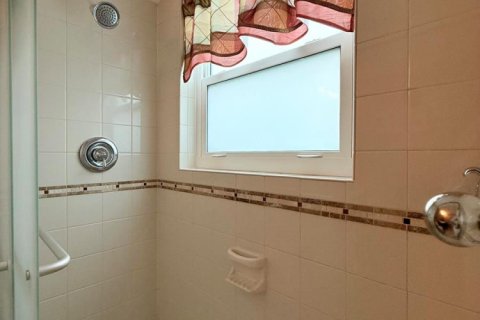 Condominio en venta en Deerfield Beach, Florida, 1 dormitorio, 65.31 m2 № 2147174 - foto 28