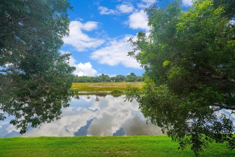 Condo in Pembroke Pines, Florida, 3 bedrooms № 2249886 - photo 23
