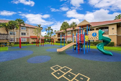 Condo in Pembroke Pines, Florida, 3 bedrooms № 2249886 - photo 29