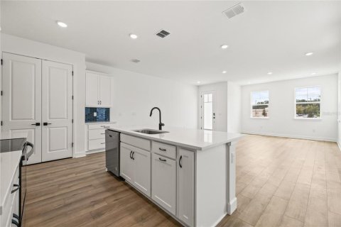 Villa ou maison à vendre à Valrico, Floride: 3 chambres, 174.01 m2 № 1901393 - photo 10