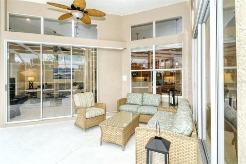 Casa en alquiler en University Park, Florida, 3 dormitorios, 234.95 m2 № 212918 - foto 13