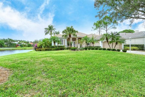 Casa en alquiler en University Park, Florida, 3 dormitorios, 234.95 m2 № 212918 - foto 4
