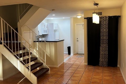 Condominio en alquiler en Pinecrest, Florida, 2 dormitorios, 89.19 m2 № 2086443 - foto 4