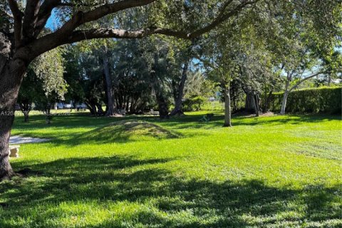 Condominio en alquiler en Pinecrest, Florida, 2 dormitorios, 89.19 m2 № 2086443 - foto 26