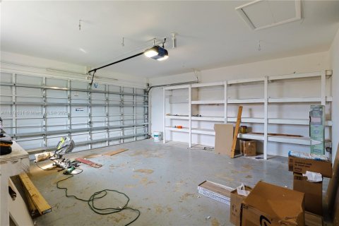 Villa ou maison à louer à Pembroke Pines, Floride: 4 chambres, 158.77 m2 № 1933183 - photo 28