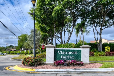 Condo à Tamarac, Floride, 2 chambres  № 2079798