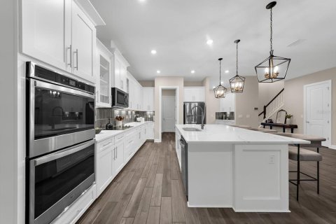 Casa en venta en Lutz, Florida, 6 dormitorios, 480.4 m2 № 2386548 - foto 22