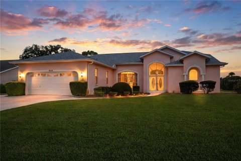 Villa ou maison à Weeki Wachee, Floride 3 chambres, 234.3 m2 № 2358392