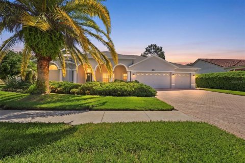 Casa en Tarpon Springs, Florida 3 dormitorios, 198.9 m2 № 2305194