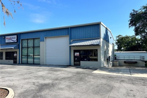Immobilier commercial à louer à Ocala, Floride: 794.13 m2 № 2412595 - photo 2