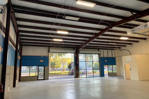 Immobilier commercial à louer à Ocala, Floride: 794.13 m2 № 2412595 - photo 9