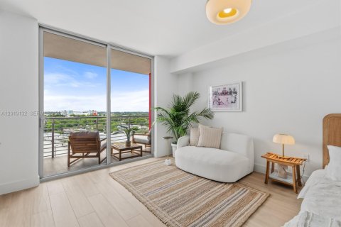 Condominio en alquiler en Miami, Florida № 2077646 - foto 6