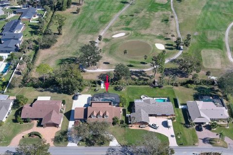 House in New Smyrna Beach, Florida 4 bedrooms, 327.57 sq.m. № 1543885 - photo 8