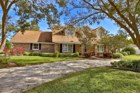 House in New Smyrna Beach, Florida 4 bedrooms, 327.57 sq.m. № 1543885 - photo 1