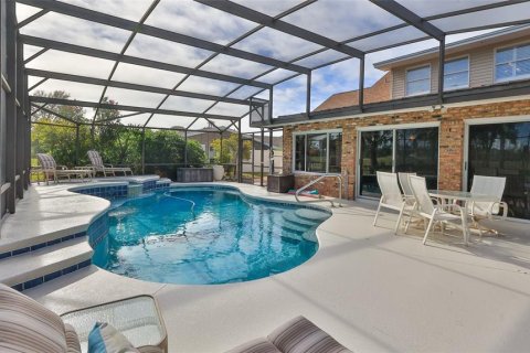 House in New Smyrna Beach, Florida 4 bedrooms, 327.57 sq.m. № 1543885 - photo 24