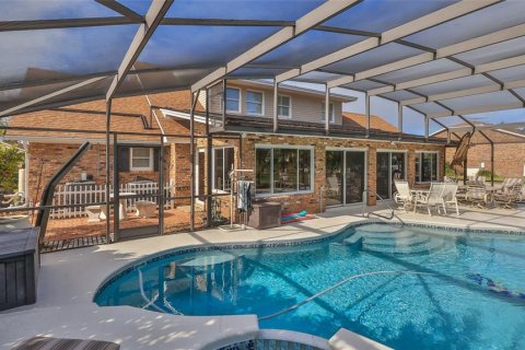 House in New Smyrna Beach, Florida 4 bedrooms, 327.57 sq.m. № 1543885 - photo 22