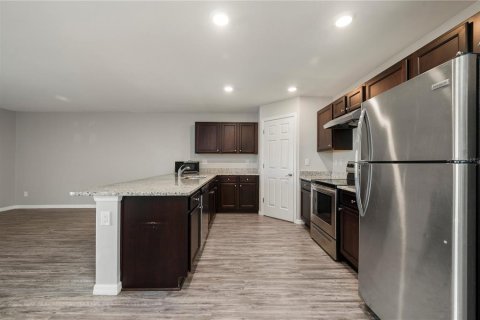 Immobilier commercial à vendre à Punta Gorda, Floride: 6 chambres, 234.86 m2 № 2339254 - photo 10