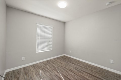 Immobilier commercial à vendre à Punta Gorda, Floride: 6 chambres, 234.86 m2 № 2339254 - photo 20