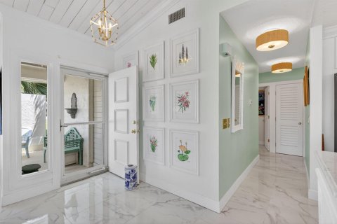 Condo in Stuart, Florida, 2 bedrooms  № 2186326 - photo 15