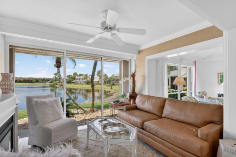 Condo in Stuart, Florida, 2 bedrooms  № 2186326 - photo 25