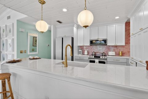 Condo in Stuart, Florida, 2 bedrooms  № 2186326 - photo 27